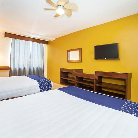 Capital O Hotel Casa Blanca 塞拉亚 外观 照片